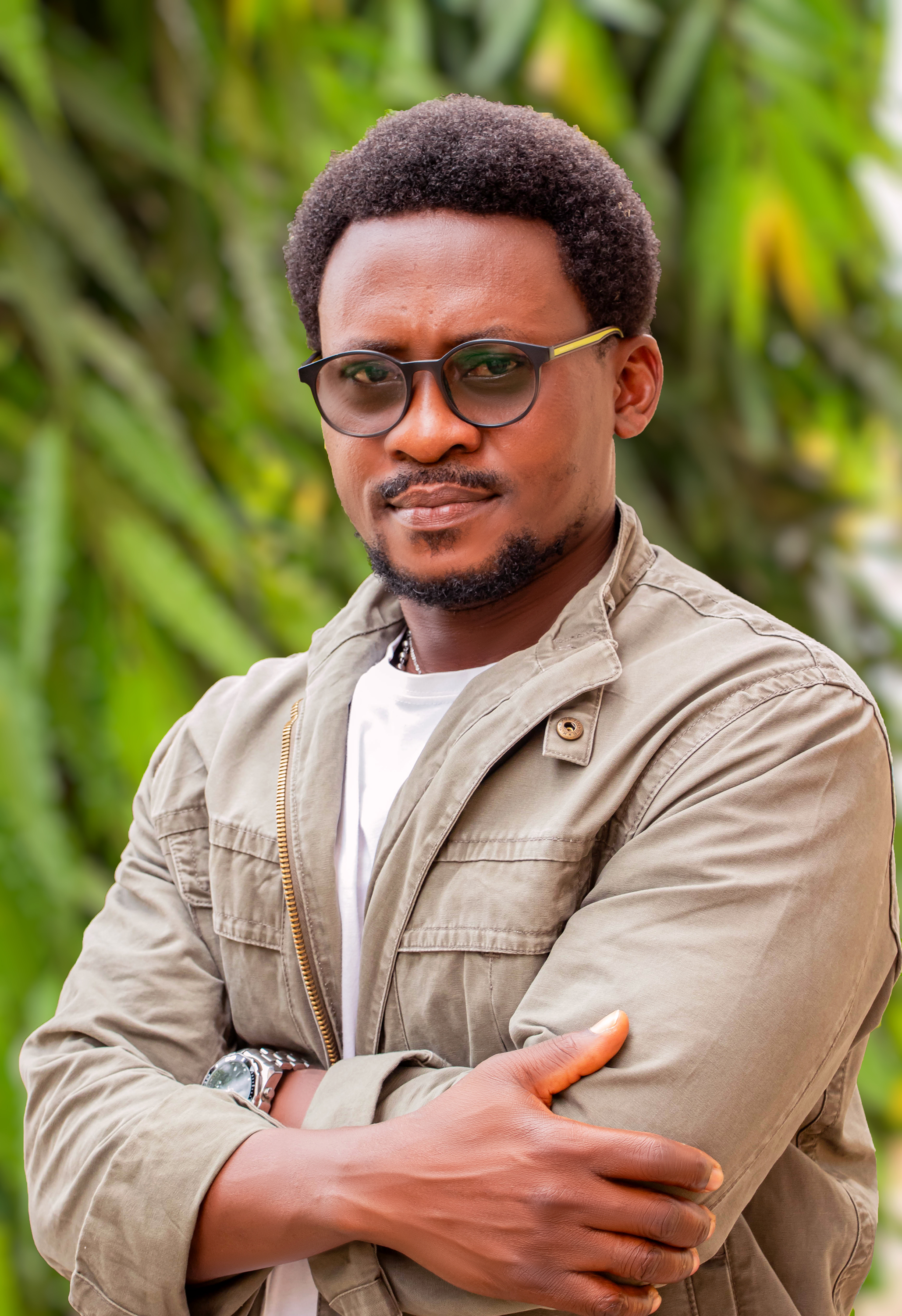 Oluwaseun Ajayi, Front-End Developer and Cybersecurity Analyst